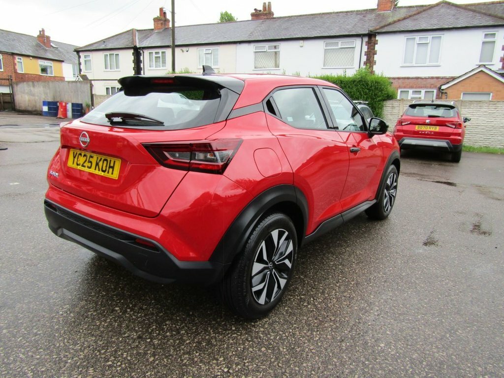 Nissan Juke 1L Acenta Premium YC25KOH Red #4