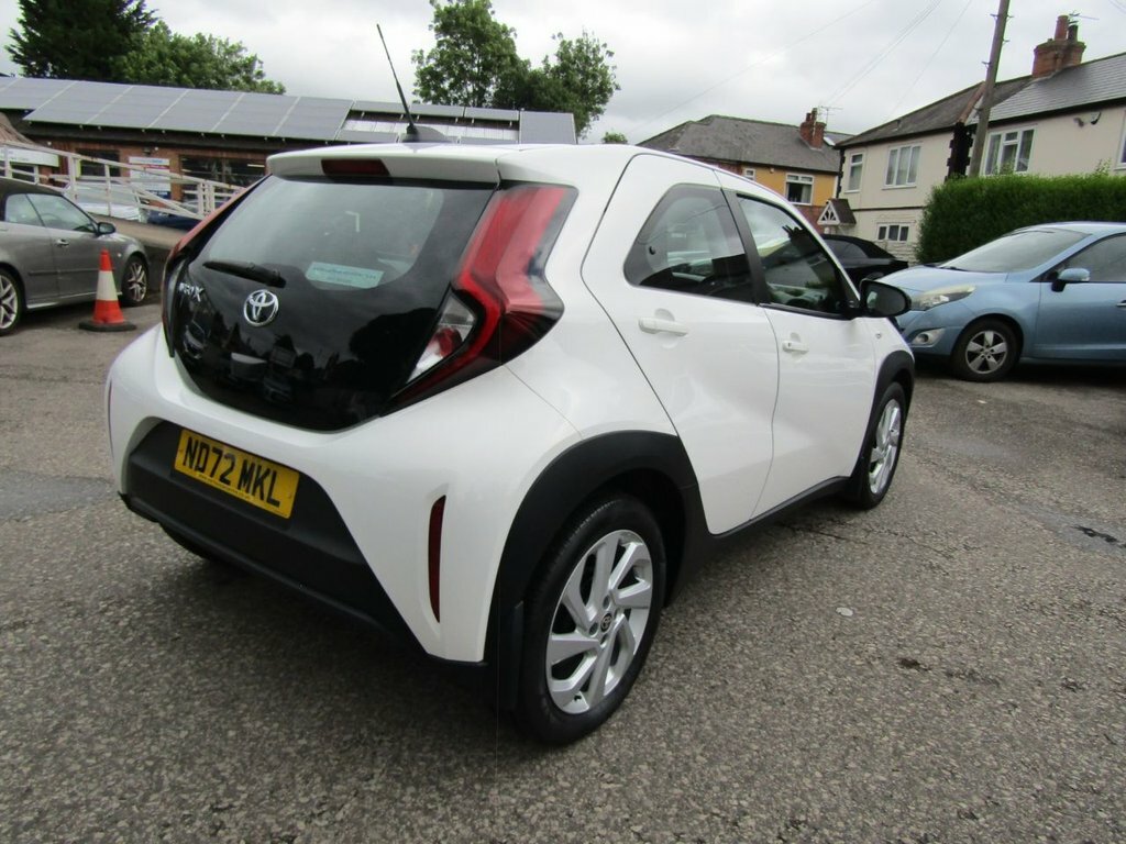 Toyota Aygo X 1L Pure ND72MKL White #4