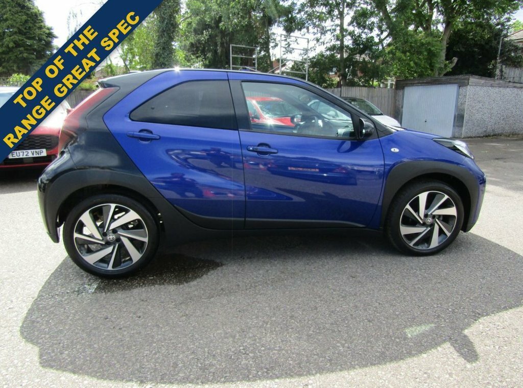 Toyota Aygo X 1L Exclusive Blue #3
