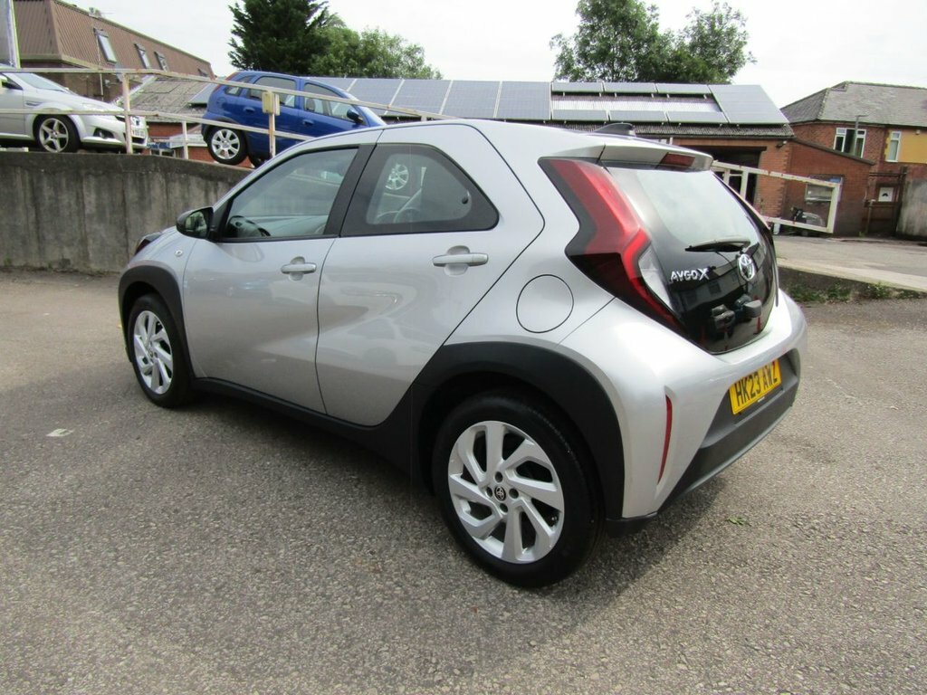 Toyota Aygo X 1L Pure Silver #6