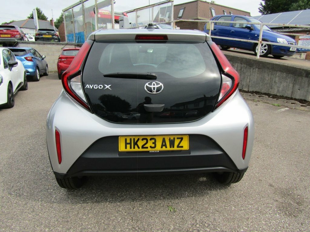 Toyota Aygo X 1L Pure Silver #5