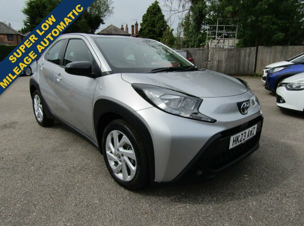 Toyota Aygo X 1L Pure Silver