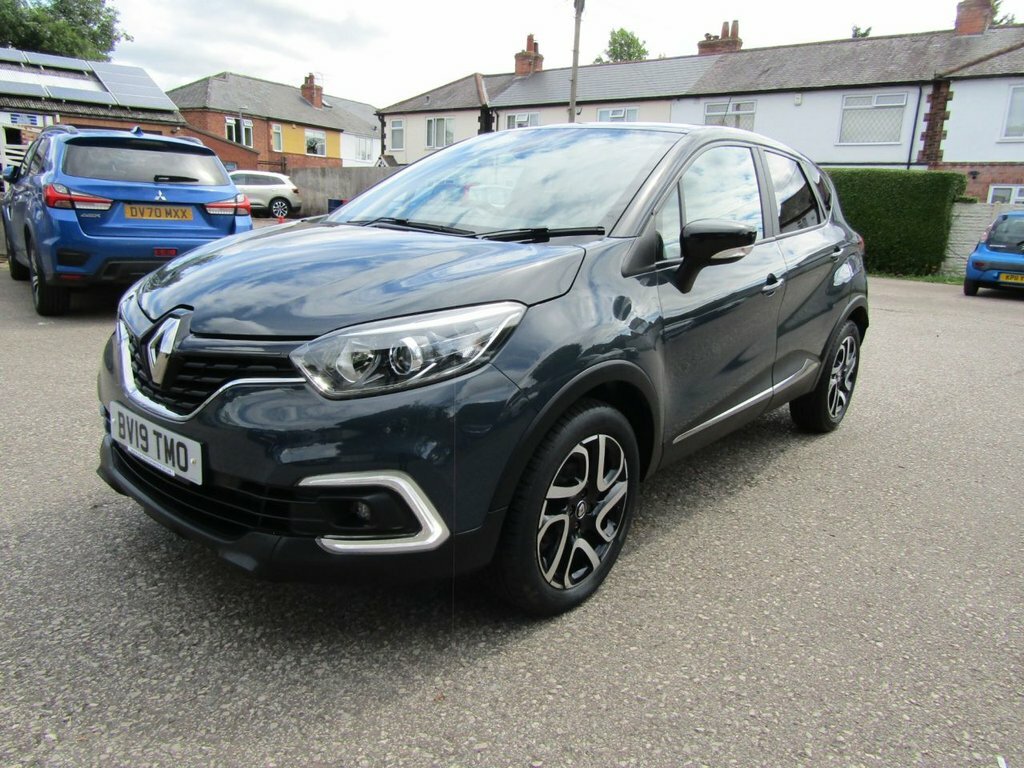 Renault Captur Captur Iconic Tce Black #8