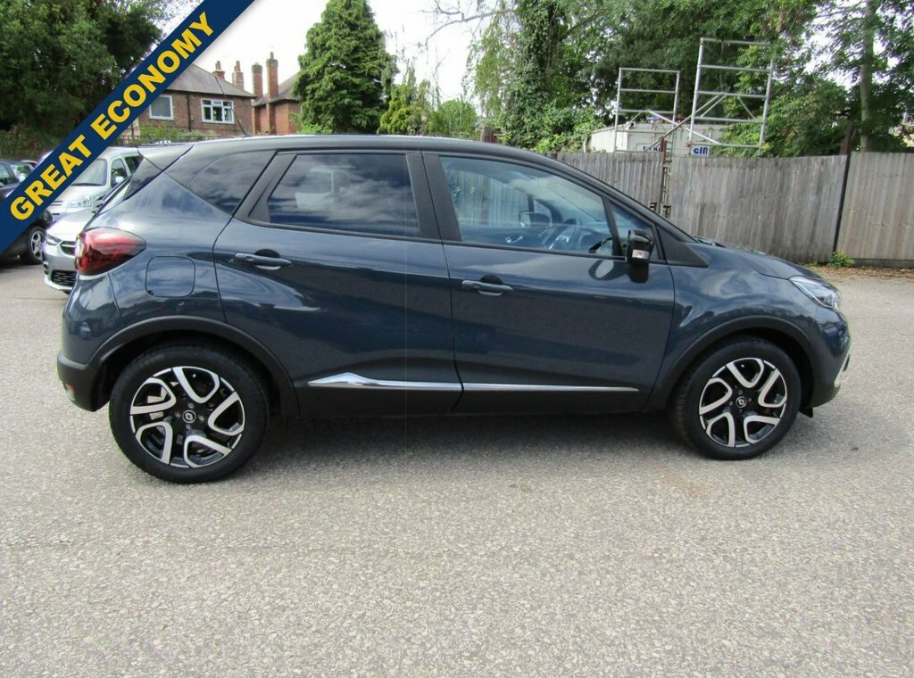 Renault Captur 0.9L Iconic Blue #3