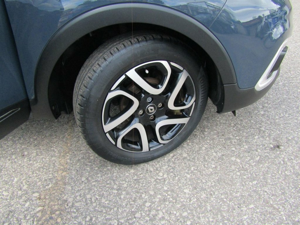 Renault Captur Captur Iconic Tce Black #22