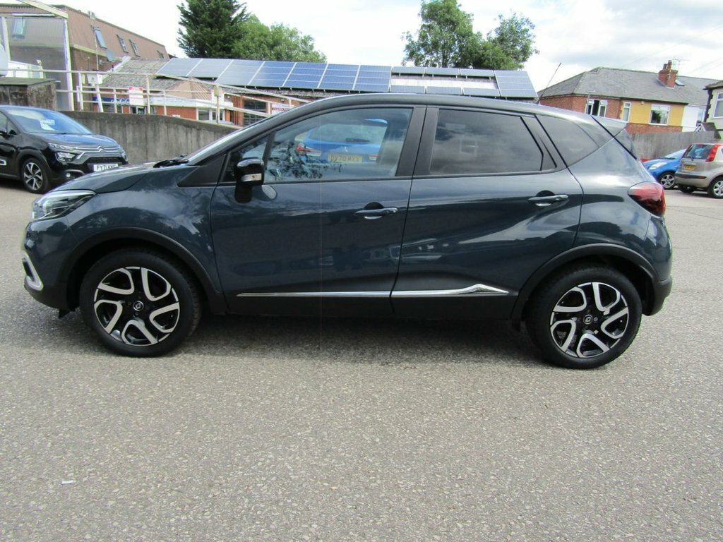 Renault Captur Captur Iconic Tce Black #7