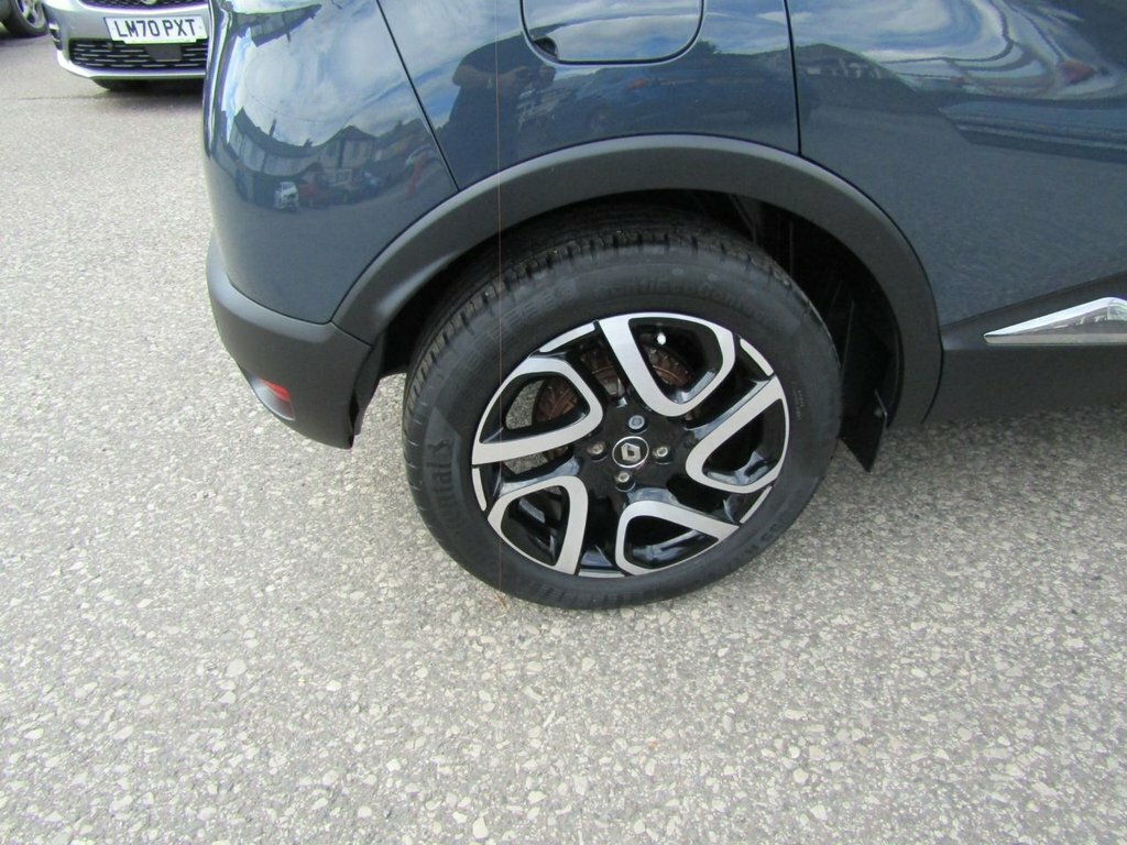 Renault Captur Captur Iconic Tce Black #25