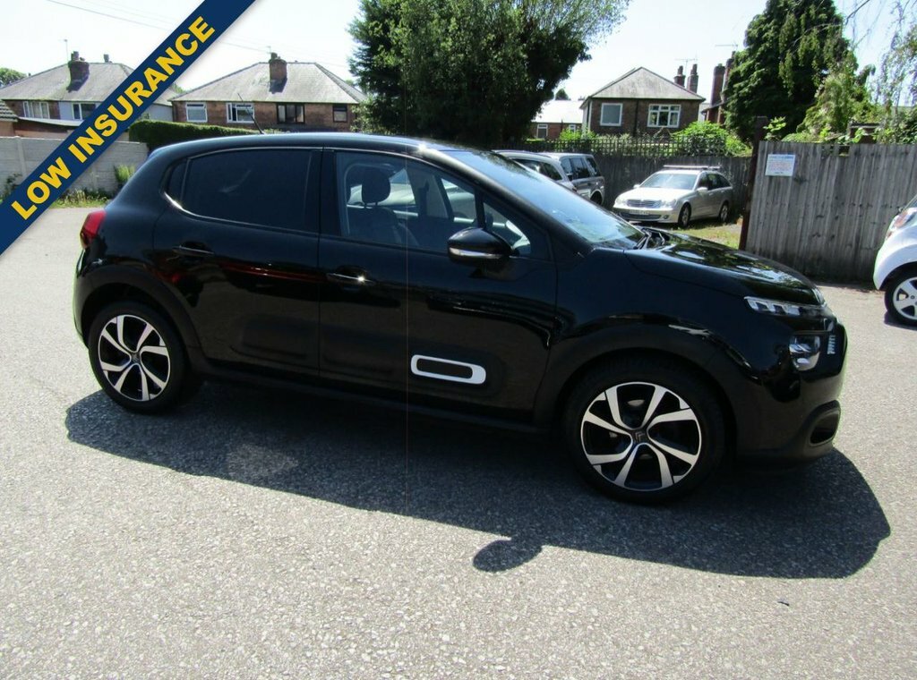 Citroen C3 1.2L Shine Plus Black #2