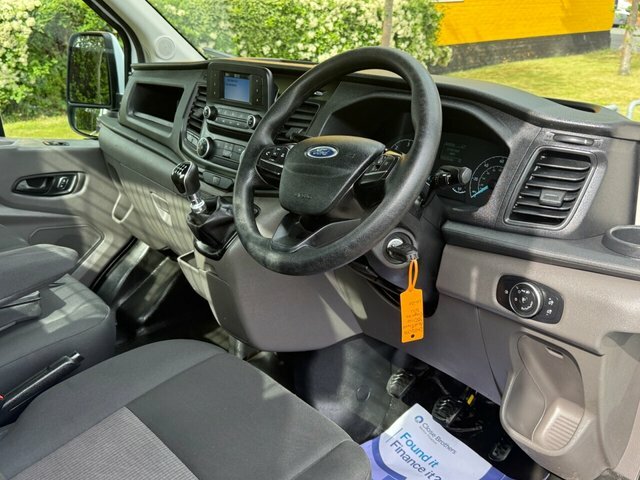 Ford Transit Custom Manual DN23UTV White #5