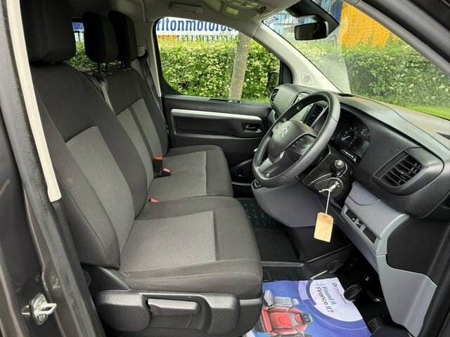Citroen Dispatch Manual Grey #3