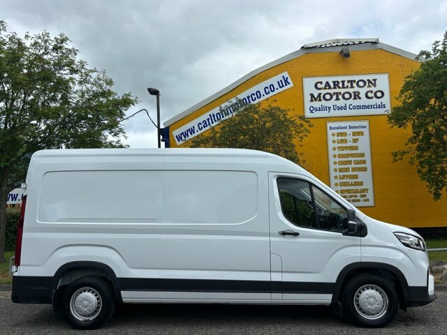 Maxus Deliver 9 Manual White #2