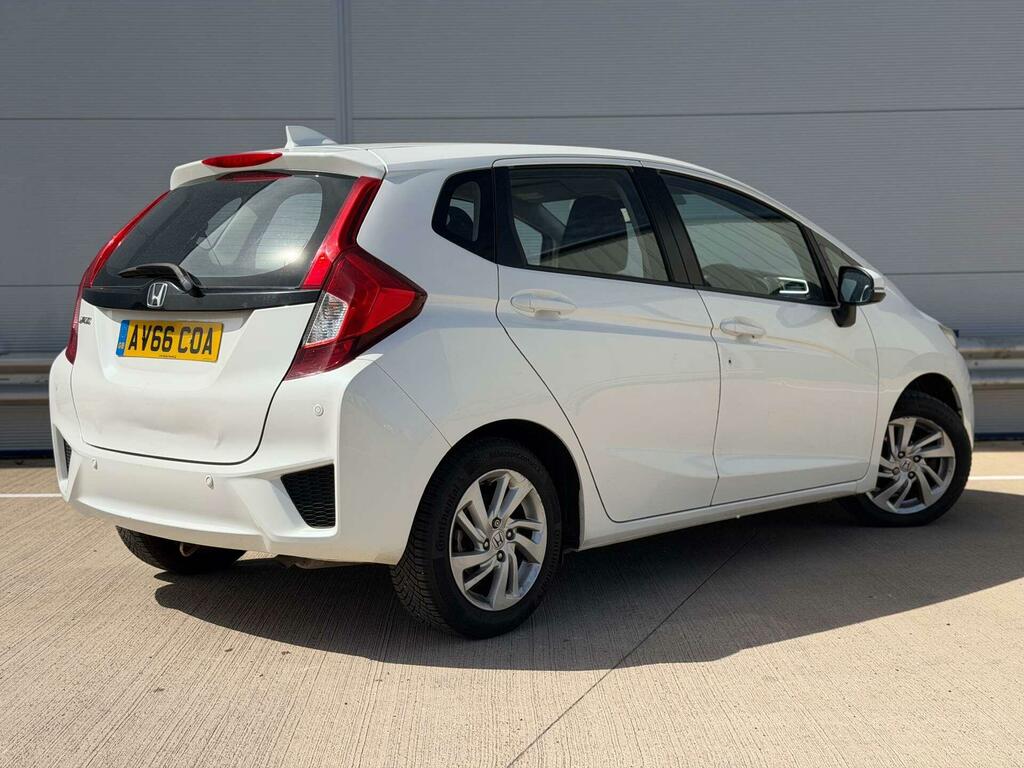 Honda Jazz 1.3 I-vtec Se Euro 6 Ss AV66COA White #6