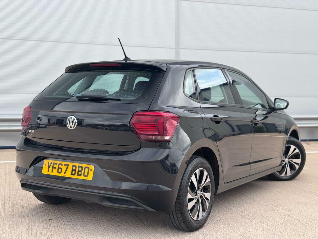 Volkswagen Polo Se Black #6