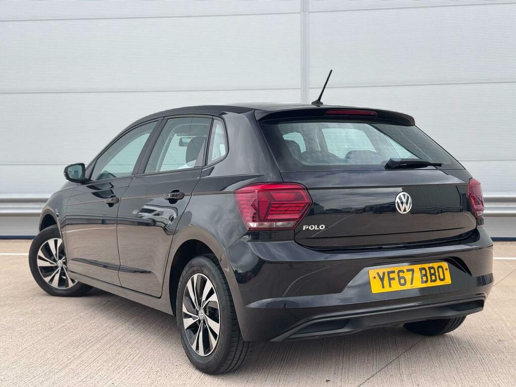 Volkswagen Polo Se Black #4