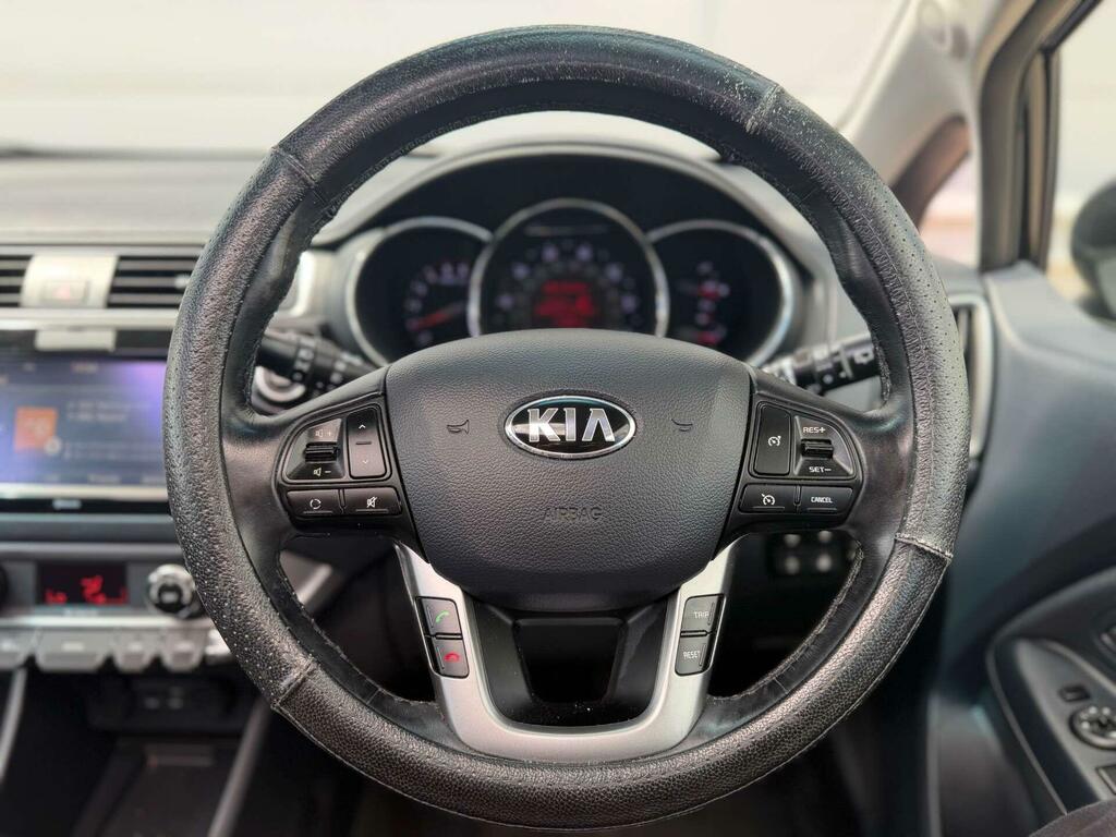 Kia RIO 1.25 Sr7 White #20
