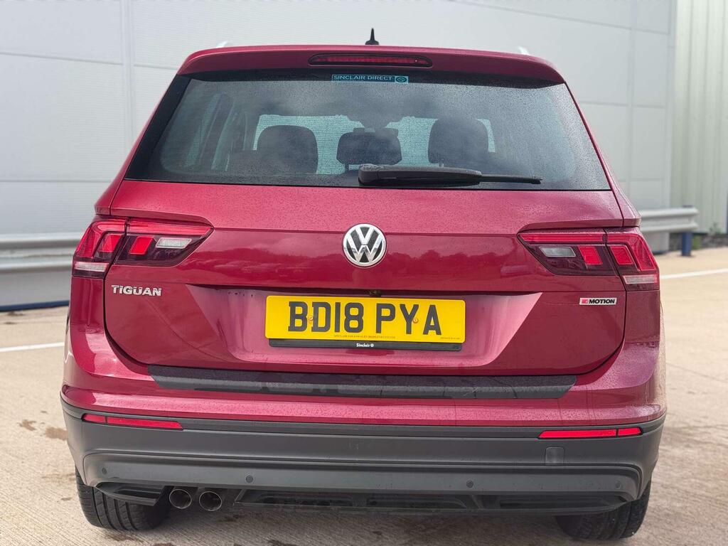 Volkswagen Tiguan 2.0 Tdi Se Navigation Dsg 4Motion Euro 6 Ss BD18PYA Red #5