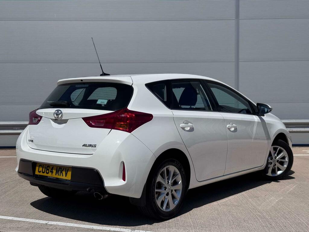 Toyota Auris 1.6 V-matic Icon Euro 5 CU64MKV White #6
