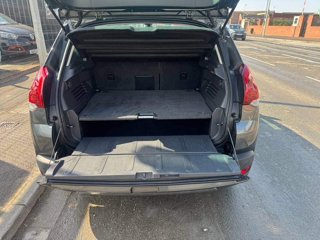 Peugeot 3008 3008 Active E-hdi S-a Blue #9