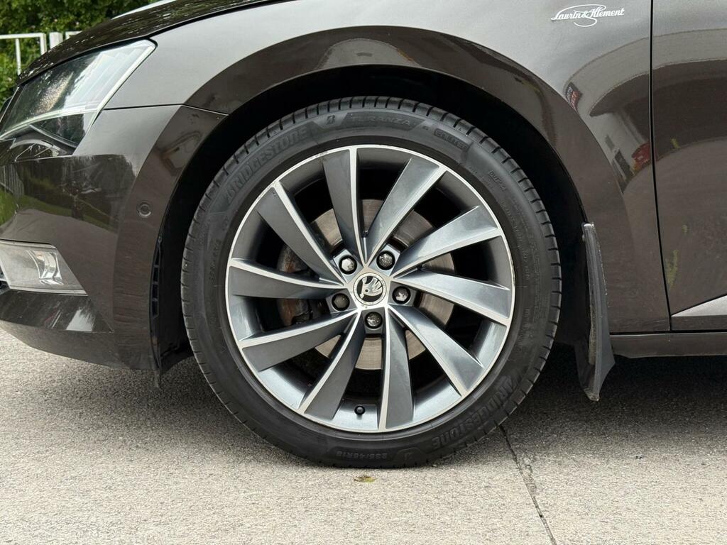 Skoda Superb Superb Se L Executive Tdi S-a Silver #32