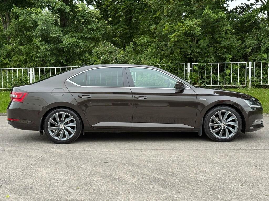 Skoda Superb Superb Se L Executive Tdi S-a Silver #26
