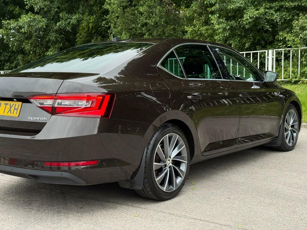 Skoda Superb Superb Se L Executive Tdi S-a Silver #19
