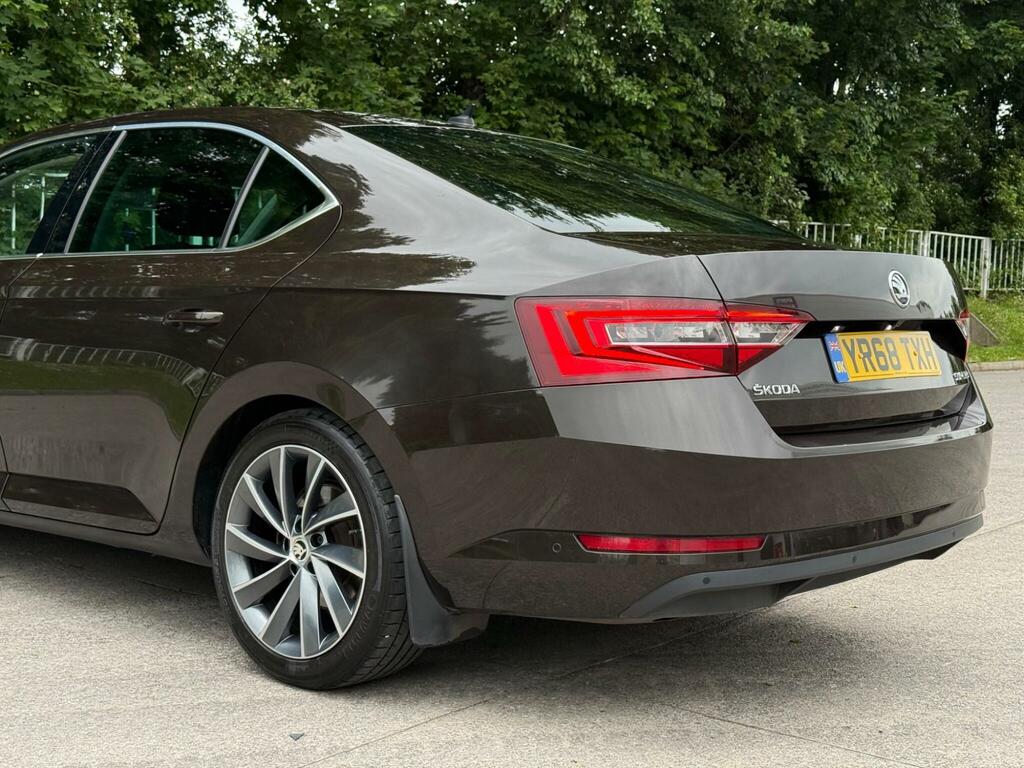 Skoda Superb Superb Se L Executive Tdi S-a Silver #18