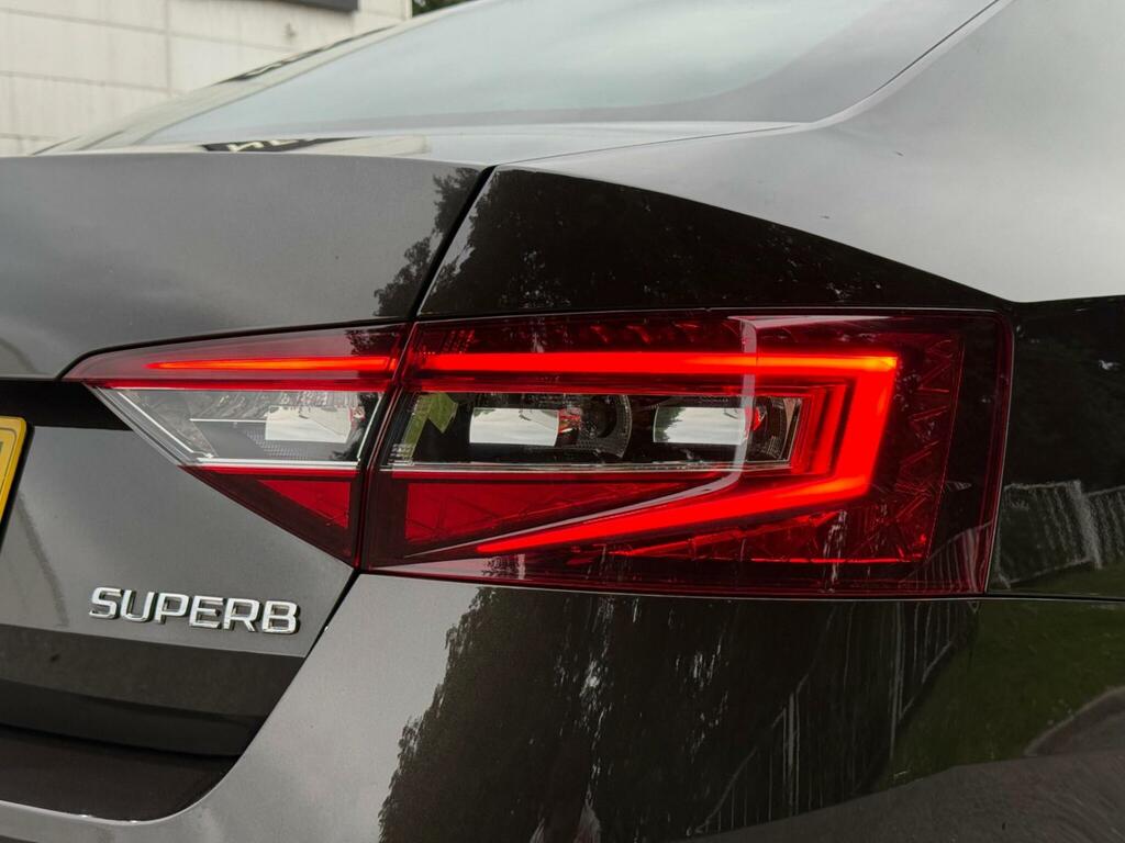 Skoda Superb Superb Se L Executive Tdi S-a Silver #81