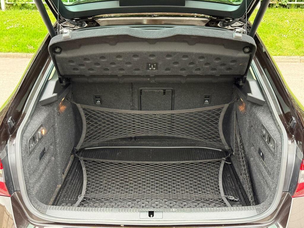Skoda Superb Superb Se L Executive Tdi S-a Silver #39