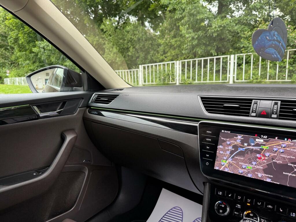 Skoda Superb Superb Se L Executive Tdi S-a Silver #66