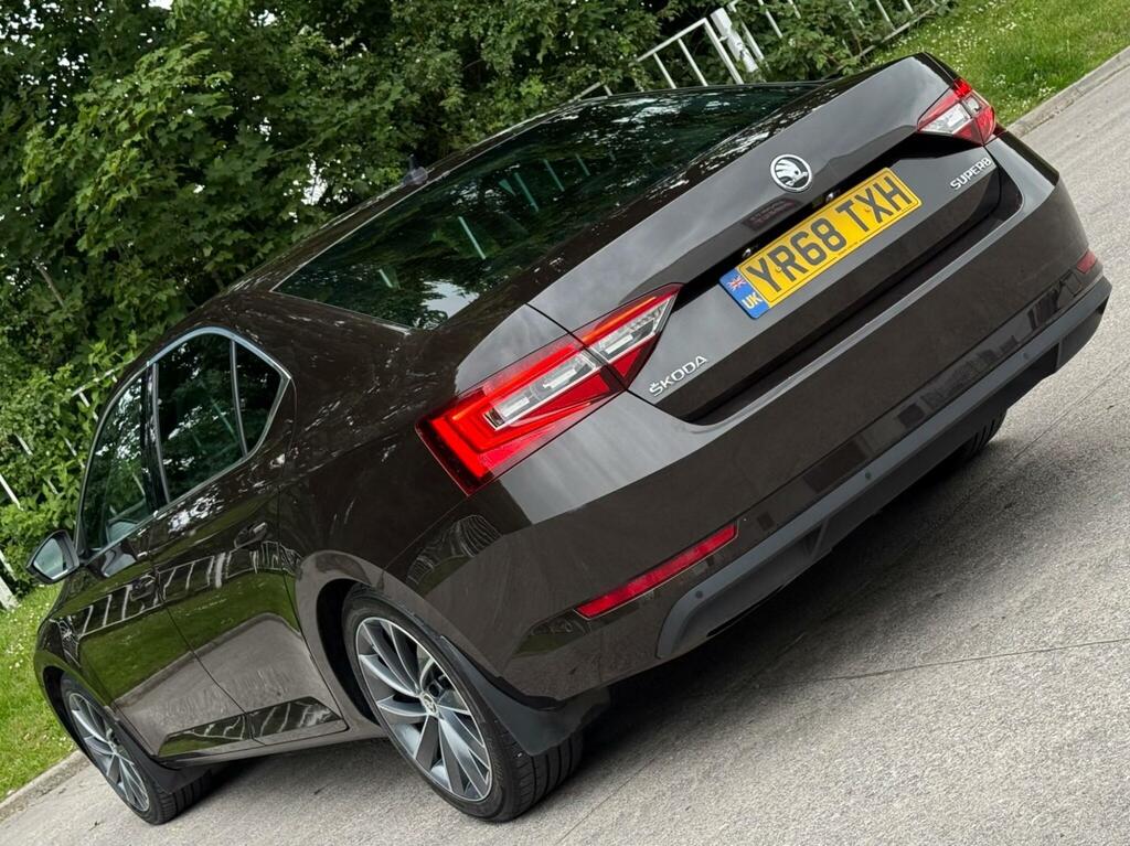 Skoda Superb Superb Se L Executive Tdi S-a Silver #21