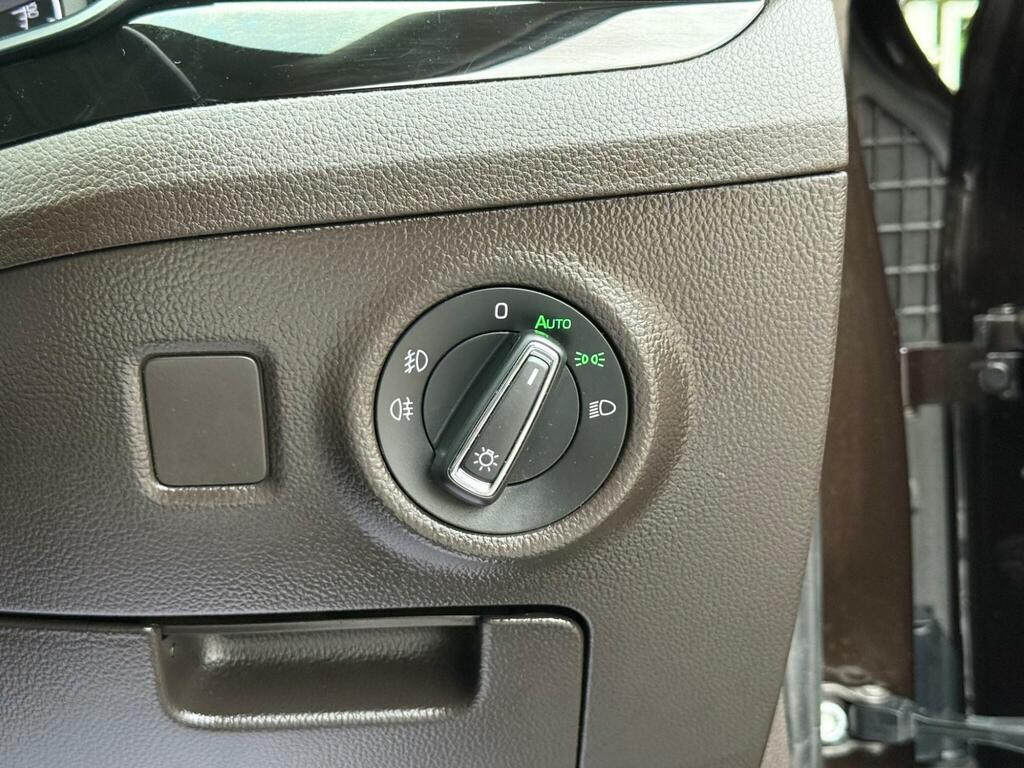 Skoda Superb Superb Se L Executive Tdi S-a Silver #68