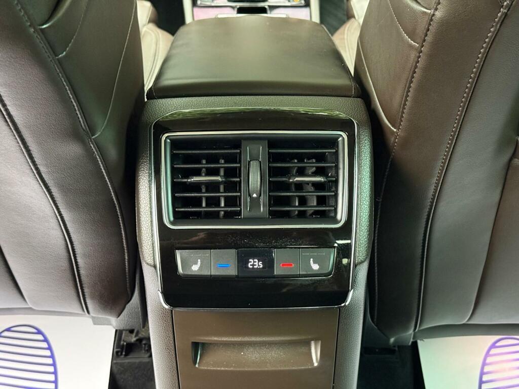Skoda Superb Superb Se L Executive Tdi S-a Silver #42