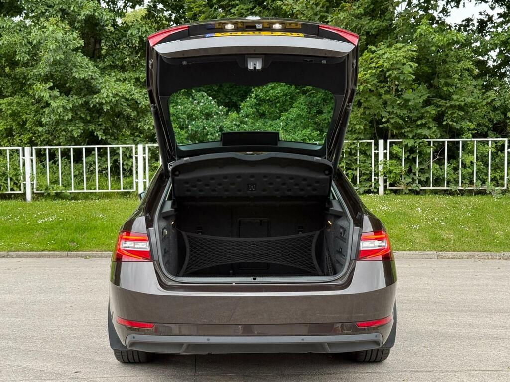 Skoda Superb Superb Se L Executive Tdi S-a Silver #38