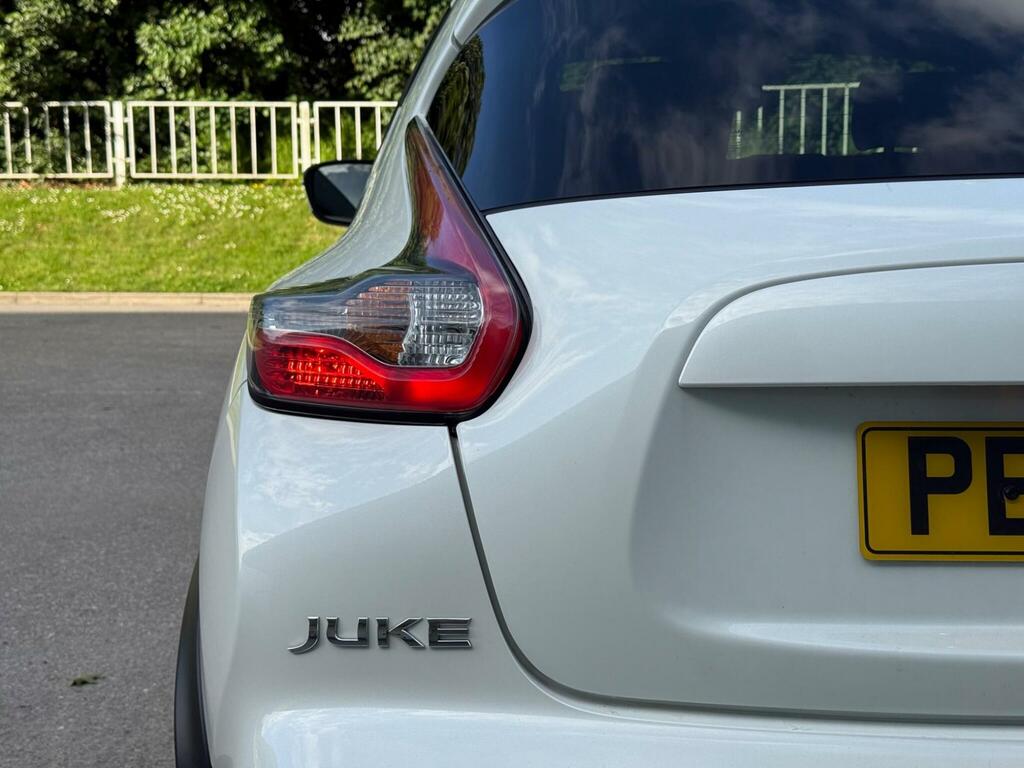 Nissan Juke 1.6 Tekna Xtronic 117 Bhp Grey #23