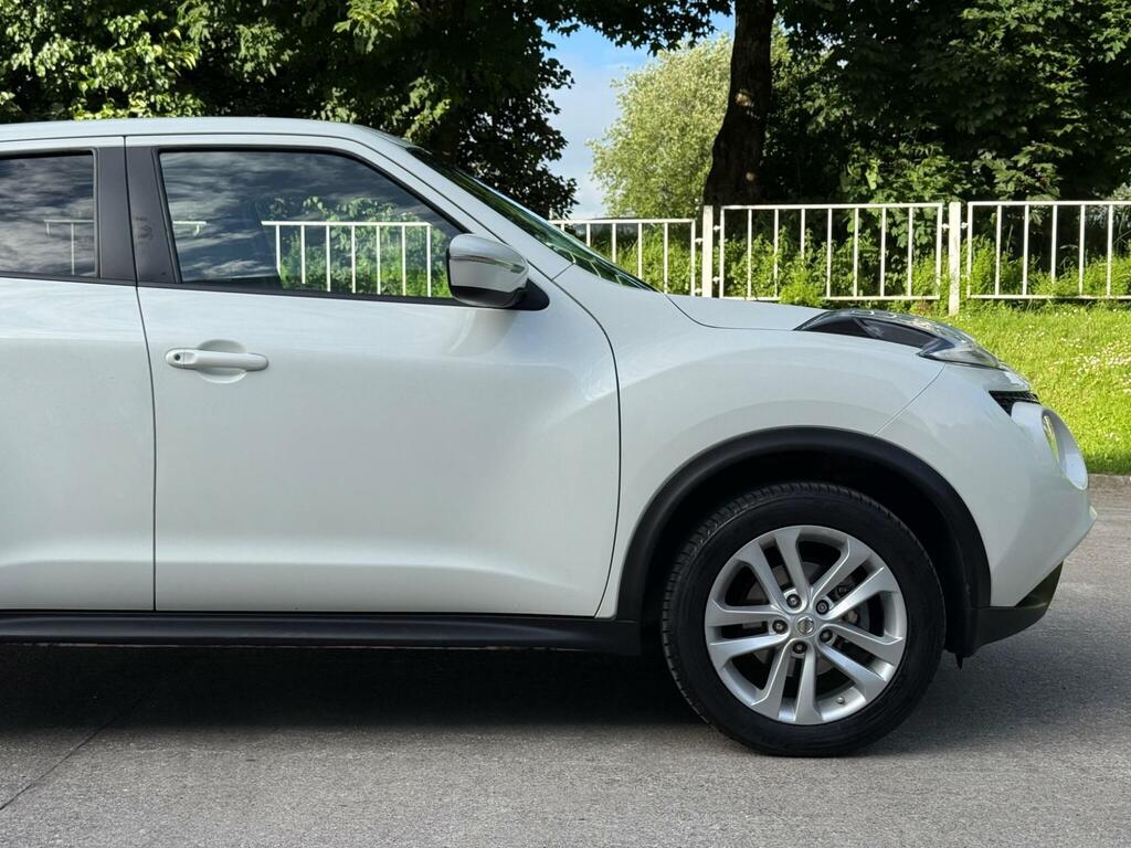 Nissan Juke 1.6 Tekna Xtronic 117 Bhp Grey #30