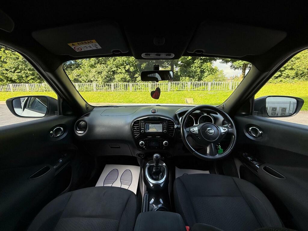 Nissan Juke 1.6 Tekna Xtronic 117 Bhp Grey #41