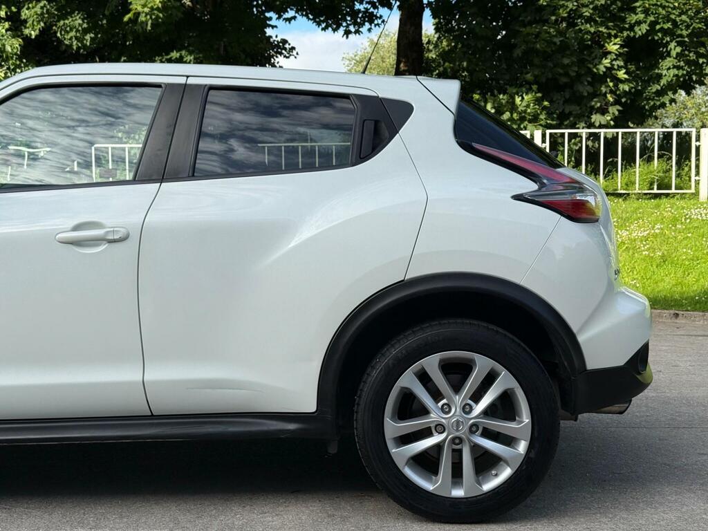 Nissan Juke 1.6 Tekna Xtronic 117 Bhp Grey #28