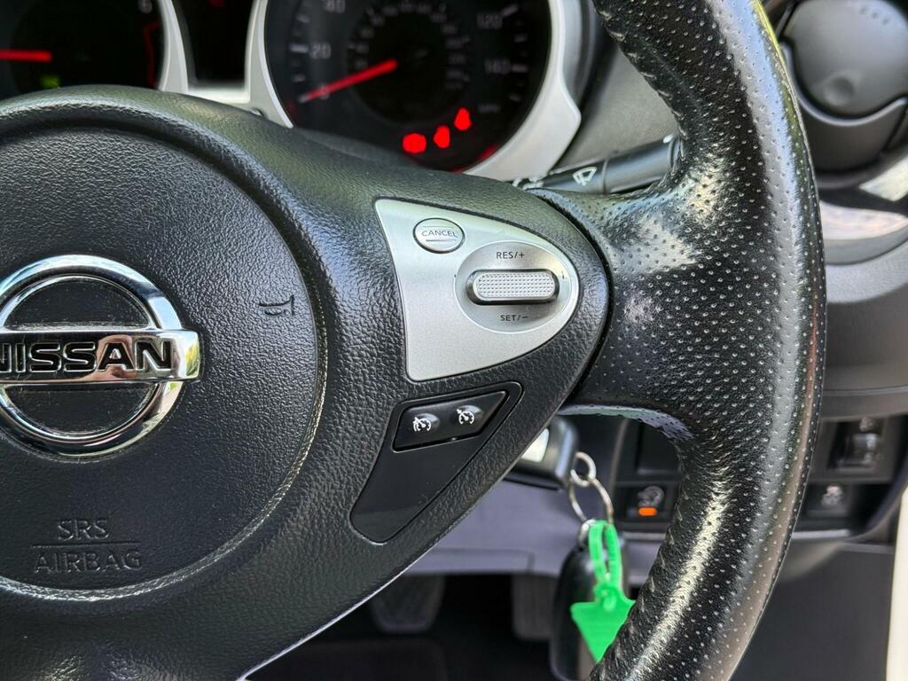 Nissan Juke 1.6 Tekna Xtronic 117 Bhp Grey #55