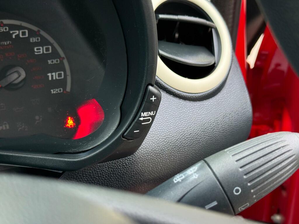Ford KA 1.2 Edge Hatchback Red #51