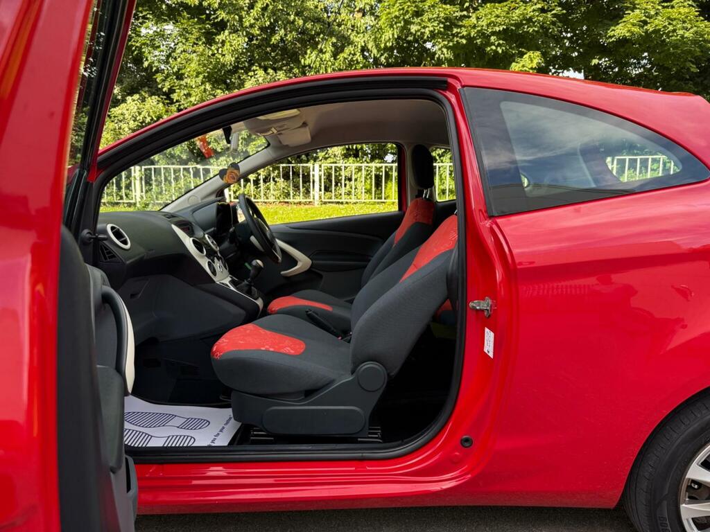 Ford KA 1.2 Edge Hatchback Red #58