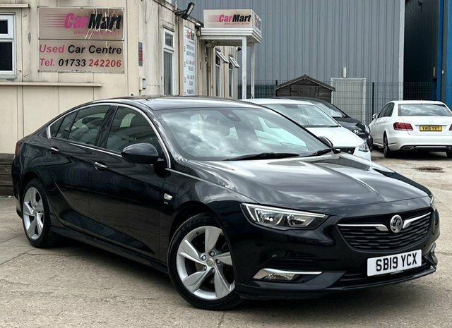 Vauxhall Insignia 2.0 Turbo D Blueinjection Sri VX Line Nav Grand Sp Black