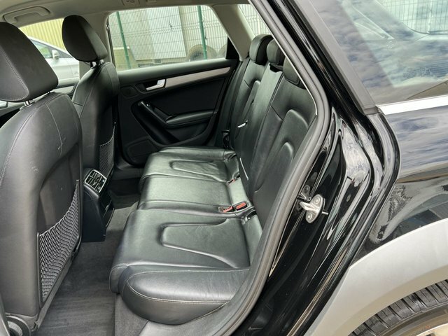 Audi A4 Allroad Sport Black #26
