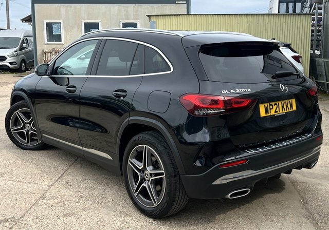 Mercedes-Benz GLA Class 2.0 Gla200d Amg Line Suv 8G-dct Euro 6 WP21KKW Black #4