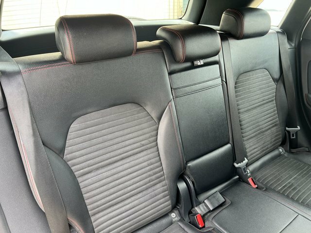 Mercedes-Benz B Class 2.1 B 200 D Amg Line Premium 134 Bhp Black #19
