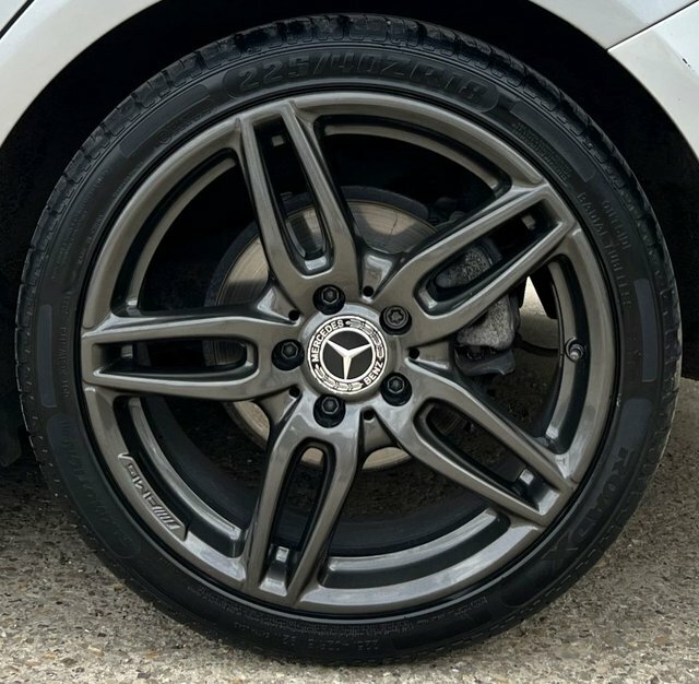Mercedes-Benz B Class 2.1 B 200 D Amg Line Premium 134 Bhp Black #13