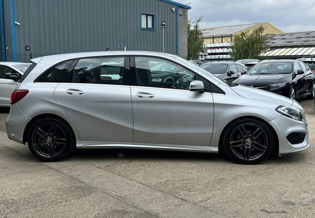 Mercedes-Benz B Class 2.1 B 200 D Amg Line Premium 134 Bhp Black #7