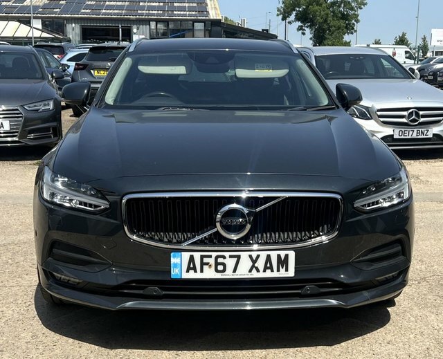 Volvo V90 2.0 D5 Powerpulse Momentum Estate Grey