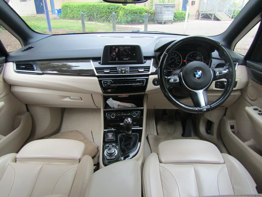 BMW 2 Series 216D M Sport Black #2