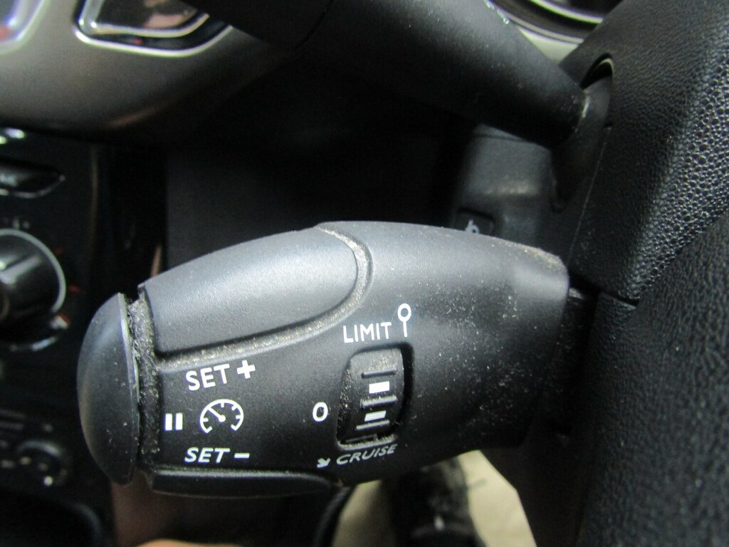 Citroen C3 Vt White #18