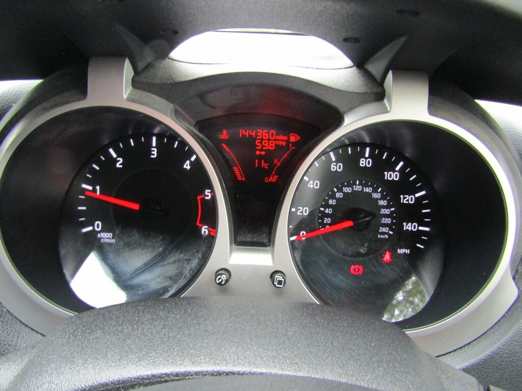 Nissan Juke Hatchback Blue #24